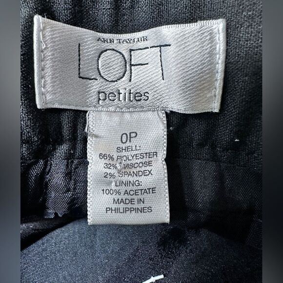 LOFT Black Pencil Mini Skirt Size 0 Petite - Picture 7 of 9